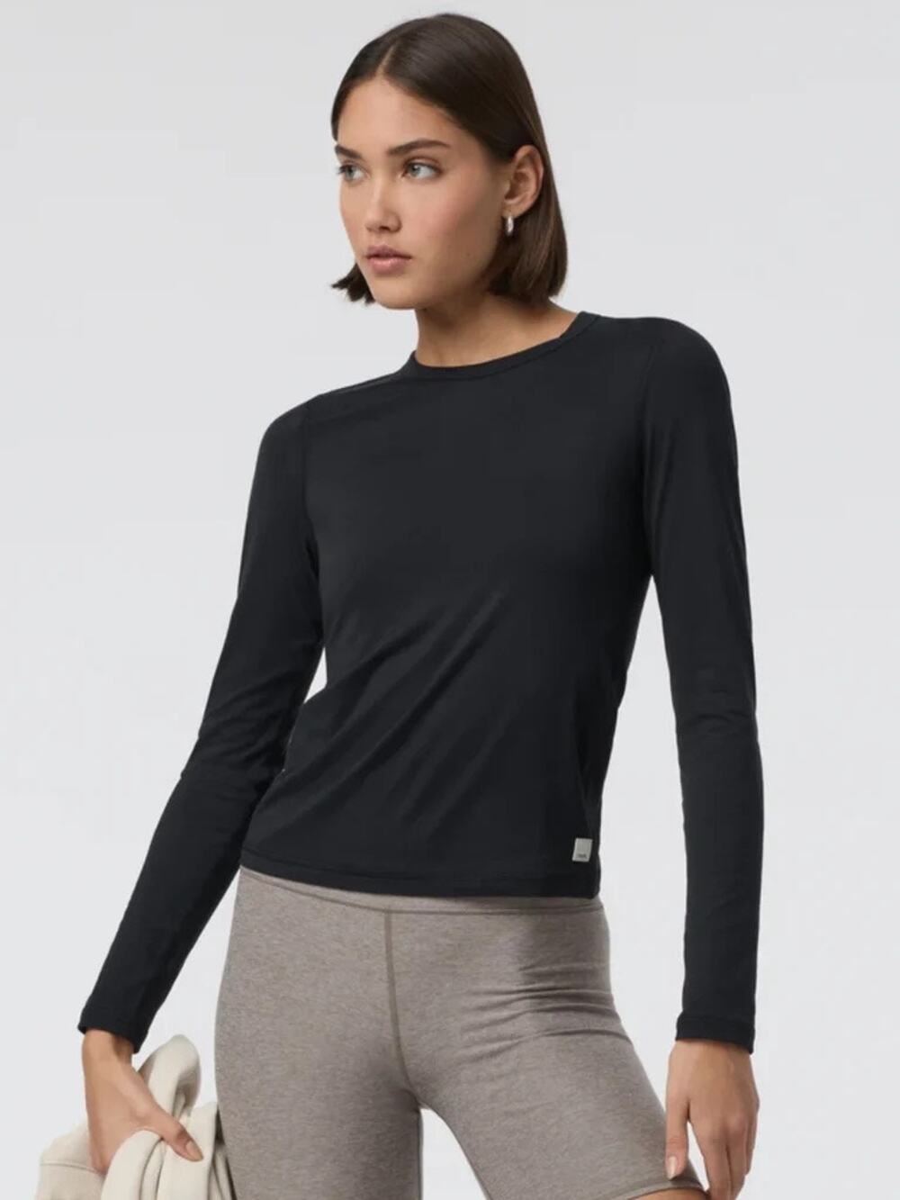 Vuori Women's Long Sleeve Lux Crew 64$